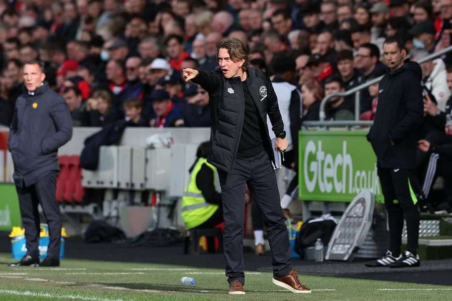 Frank lauds Brentford players following loss to Spurs