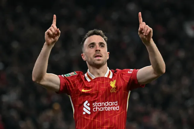 Arne Slot Provides Injury Update on Diogo Jota and Federico Chiesa ahead of Liverpool's Clash with Bologna.