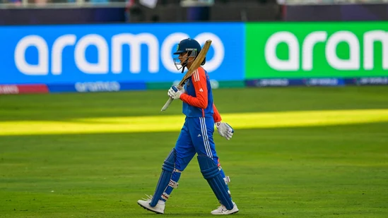 India's Women's T20 World Cup semifinal hopes in jeopardy despite victory over Pakistan; Mandhana defends slow batting