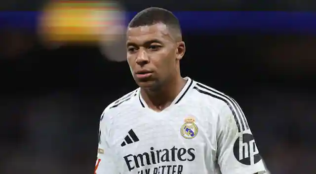 Criticism mounts as Kylian Mbappe skips France duty to play for Real Madrid