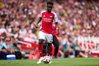 Reaching for Greatness: Gunners Legend Sets High Expectations for Bukayo Saka