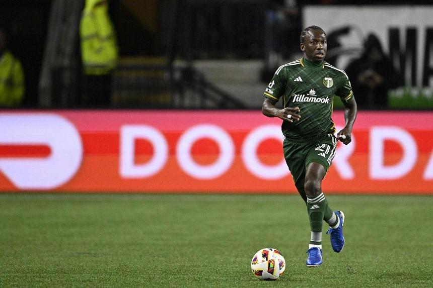 Timbers' Diego Chara extends contract to play 15th season with club