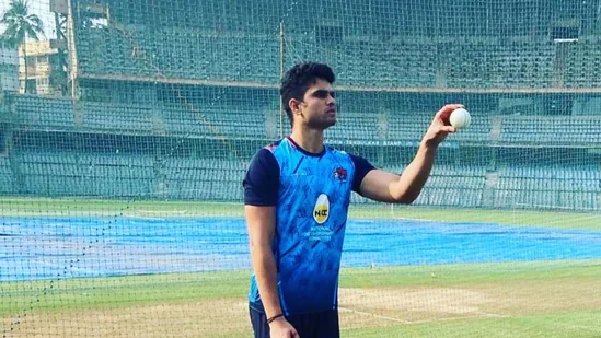 Arjun Tendulkar Impresses IPL Franchises with Maiden Ranji 5-wicket-haul, Restricts Opposition to 84 in Mega Auction Alert