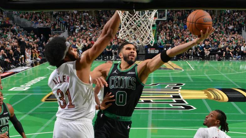 Celtics put an end to Cavaliers' perfect start with first loss of the season