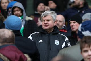 The Reason Behind Sports Presenter Adrian Chiles Attending Liam Payne's Funeral in a Retro West Brom Coat: Explained