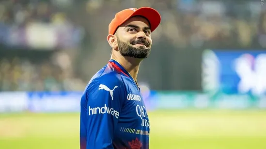 'AB de Villiers drops hint of Virat Kohli returning as RCB skipper for IPL 2025'